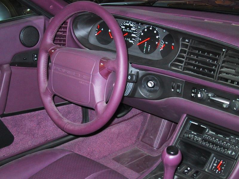 Porsche 968 Cockpit
